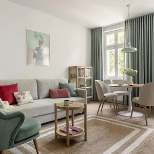 sanhaus-apartments-apartament-primavera-przy-plazy-z-parkingiem.sopothotels.com/